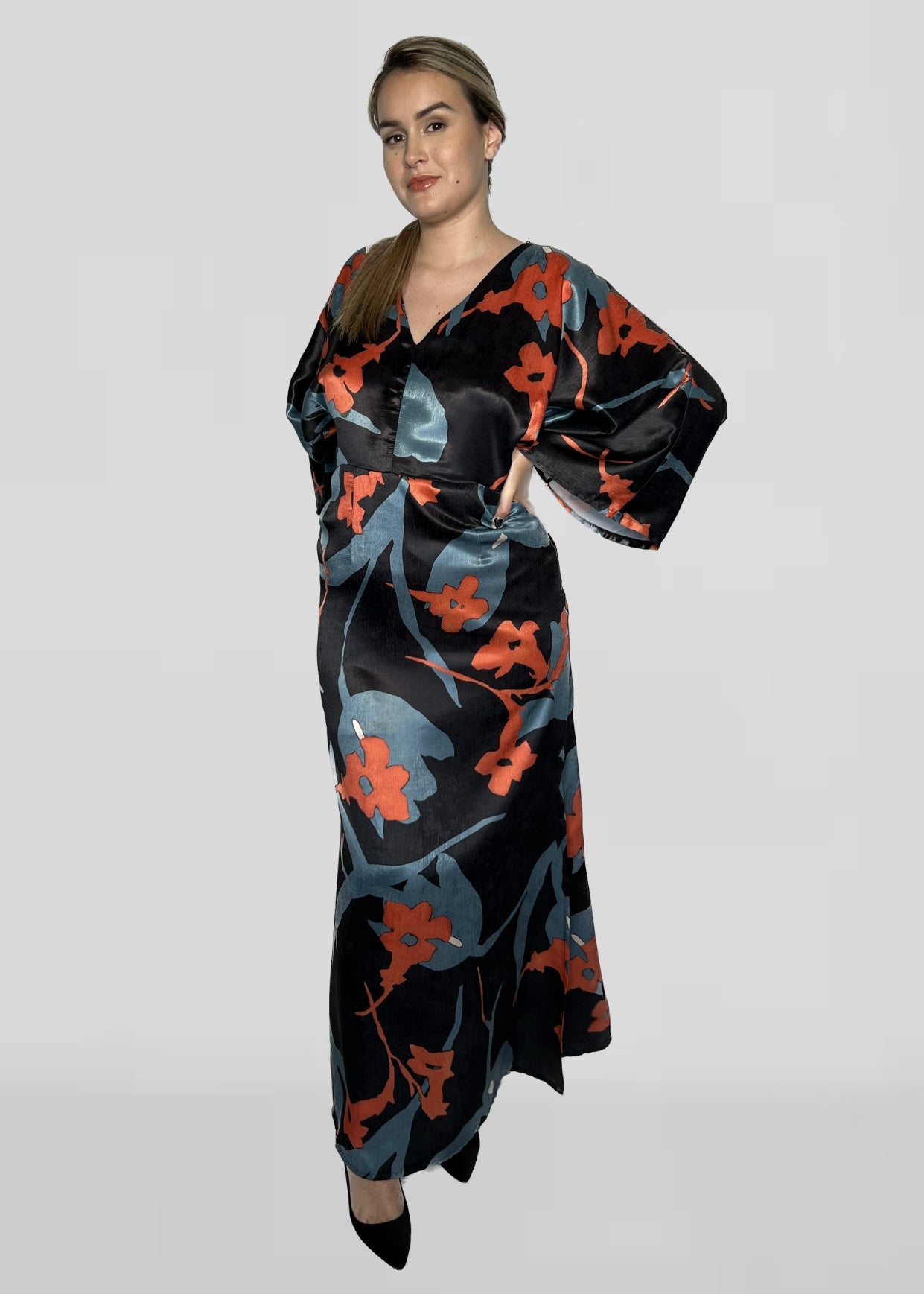Robe longue à motif floral à manches larges et fente 